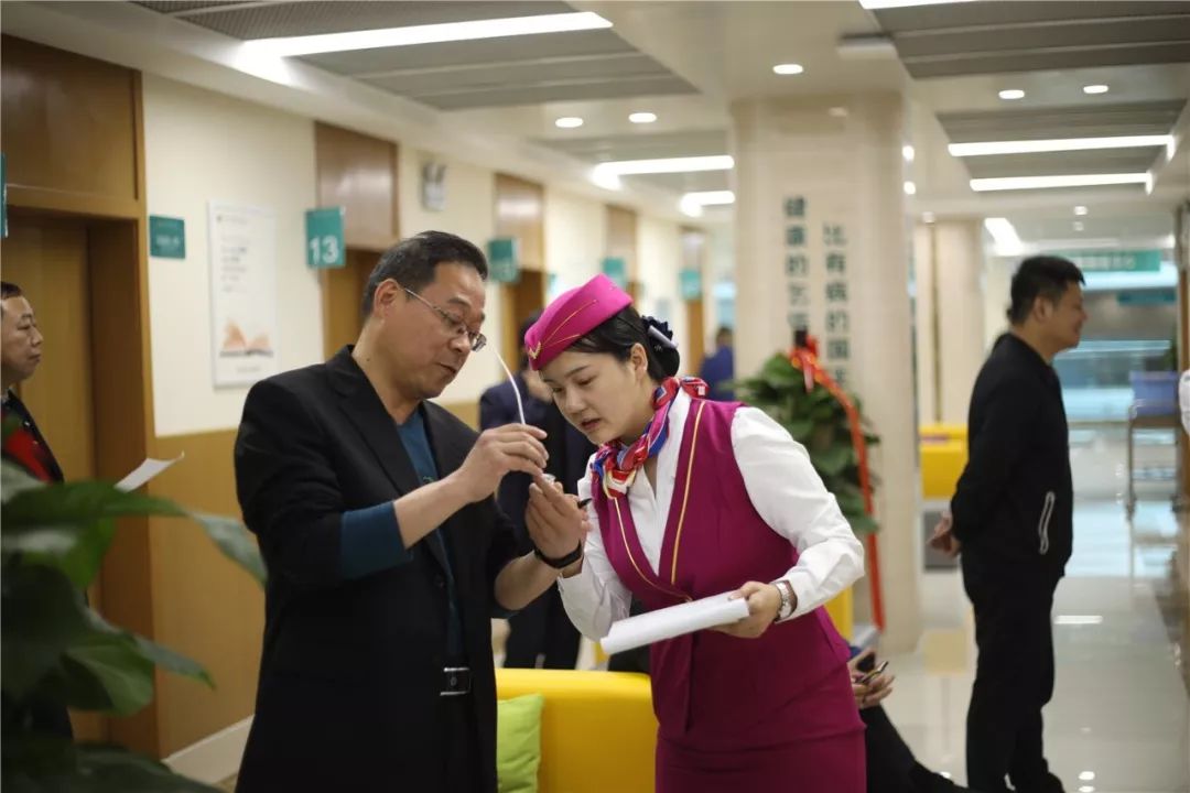 佳木斯24小时套医保卡(北京医保卡使用指南)